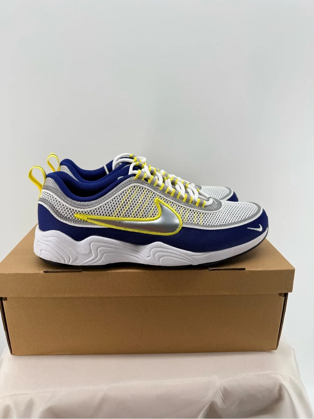 Nike lightweight mesh